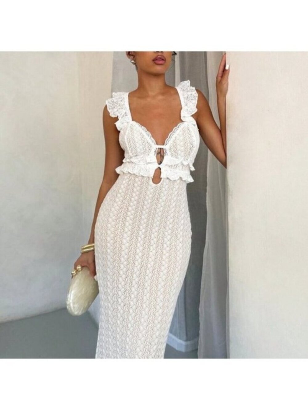 White Elegant Women's Sexy Off-Shoulder Crochet Dress - Picture 3 of 5